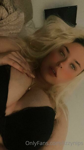 lizzynips Photo Fuites Nudes OnlyFans 12