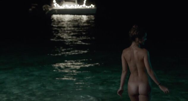 Lola Le Lann Photo Fuites Nudes OnlyFans 1