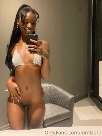 LomlZara Photo Fuites Nudes OnlyFans 24