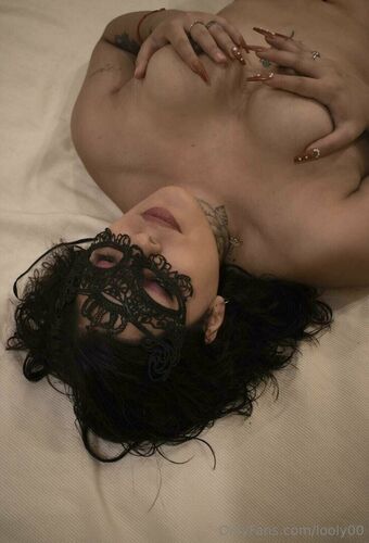 looly00 Photo Fuites Nudes OnlyFans 7