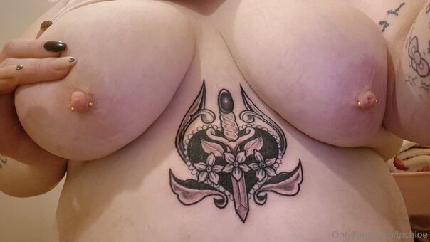 lpchloe Photo Fuites Nudes OnlyFans 1