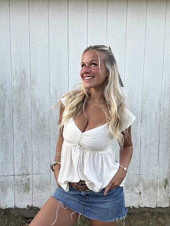 Lydia Feiler Photo Fuites Nudes OnlyFans 21