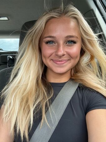 macimccarley Photo Fuites Nudes OnlyFans 53