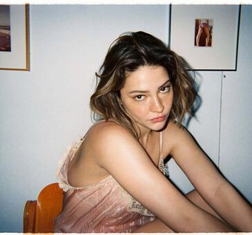 Madelyn Cline Photo Fuites Nudes OnlyFans 129