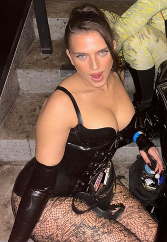 Mae Muller