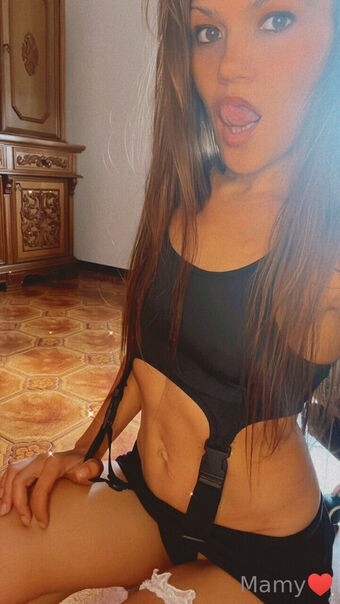 Mamy Photo Fuites Nudes OnlyFans 8
