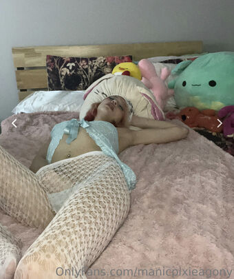 manicpixieagony Photo Fuites Nudes OnlyFans 21