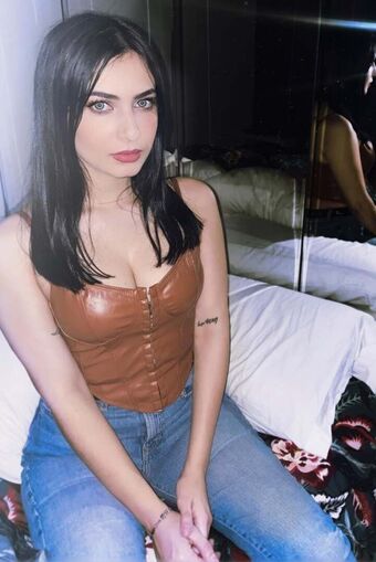 MarieMoone Photo Fuites Nudes OnlyFans 24