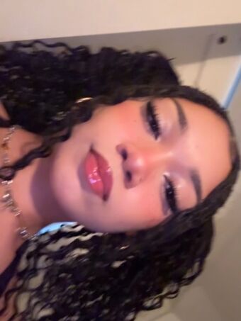 mariiiisel Photo Fuites Nudes OnlyFans 123