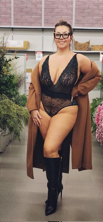 Marina Morris Photo Fuites Nudes OnlyFans 22