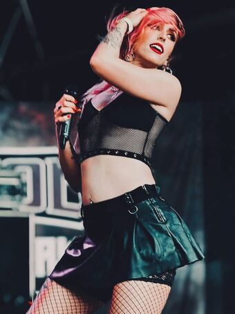 Marisa Rodriguez Singer Photo Fuites Nudes OnlyFans 11