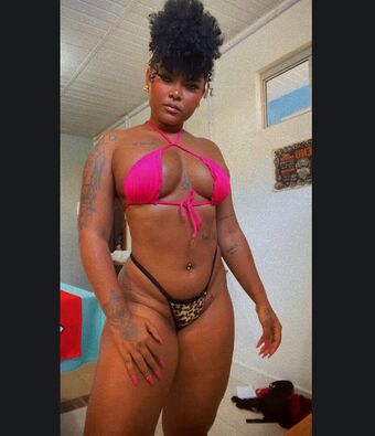 Marlana Barbosa Photo Fuites Nudes OnlyFans 1