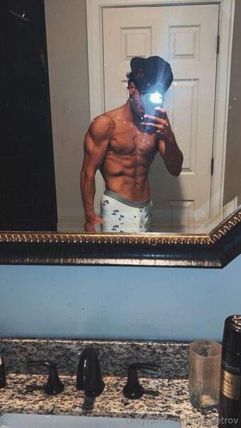 maxpetrov Photo Fuites Nudes OnlyFans 1