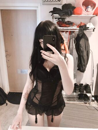 Messy Photo Fuites Nudes OnlyFans 10