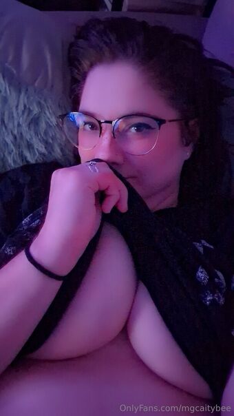 mgcaitybee Photo Fuites Nudes OnlyFans 10