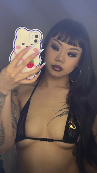Micca Young Photo Fuites Nudes OnlyFans 33