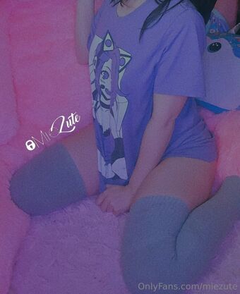 miezute Photo Fuites Nudes OnlyFans 33