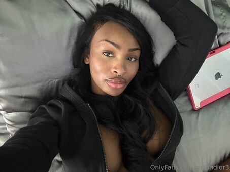 milandior3 Photo Fuites Nudes OnlyFans 49