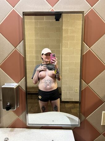 milfmoder Photo Fuites Nudes OnlyFans 16