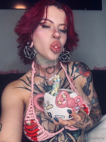 milkyalien Photo Fuites Nudes OnlyFans 25