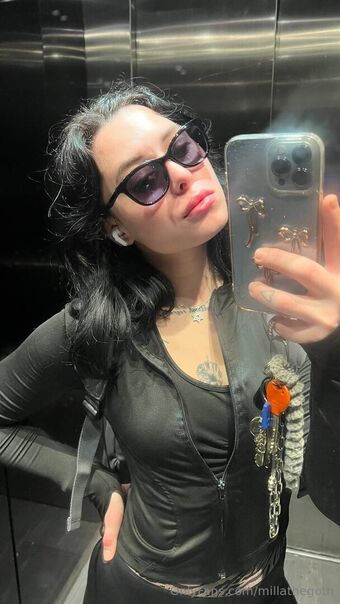millathegoth Photo Fuites Nudes OnlyFans 11