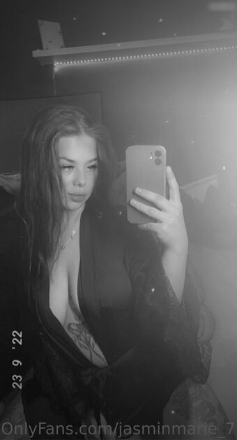 mina_jasmin