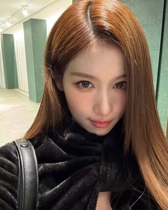 Minatozaki Sana (TWICE)