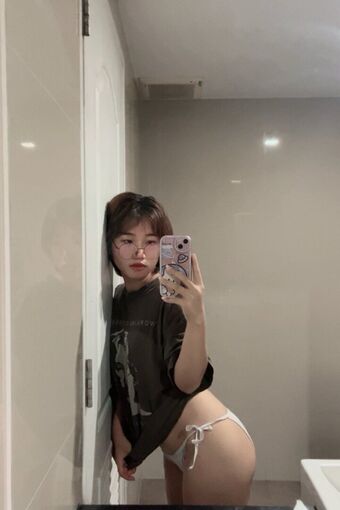 minikatuii Photo Fuites Nudes OnlyFans 2