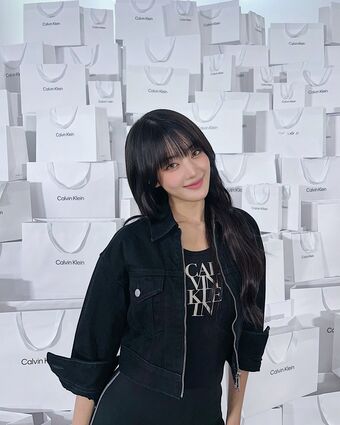 Minnie (Nicha Yontararak - I-dle