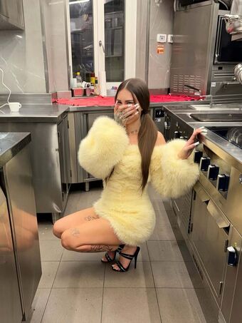 MIrta Photo Fuites Nudes OnlyFans 38