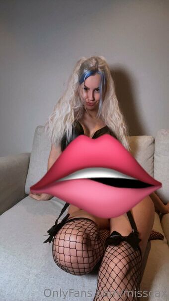 misscax Photo Fuites Nudes OnlyFans 11