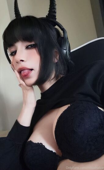 Misschalice Photo Fuites Nudes OnlyFans 9