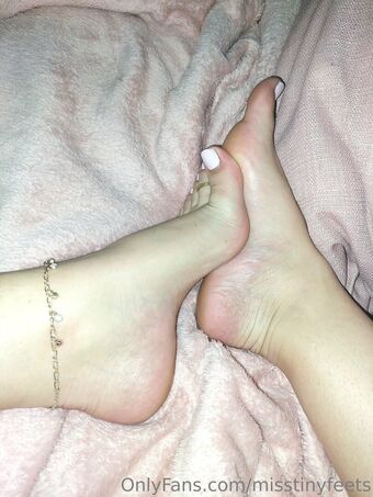 misstinyfeets Photo Fuites Nudes OnlyFans 25