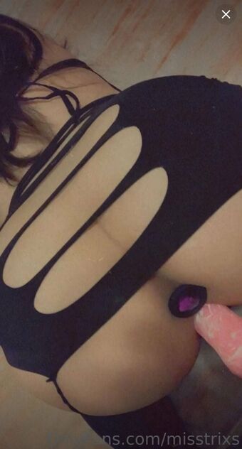 Misstrixs Photo Fuites Nudes OnlyFans 17