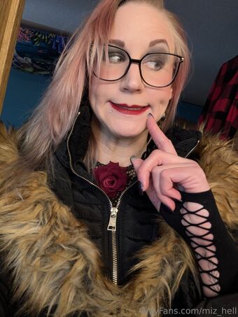 miz_hell Photo Fuites Nudes OnlyFans 13