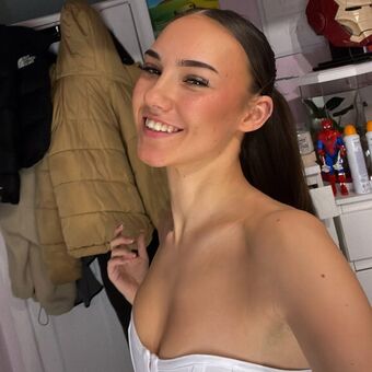 mkdobo Photo Fuites Nudes OnlyFans 55