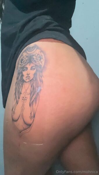 mohnica Photo Fuites Nudes OnlyFans 11