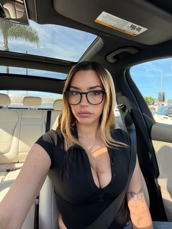 mole Photo Fuites Nudes OnlyFans 47