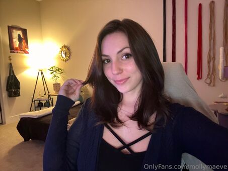 mollymaeve