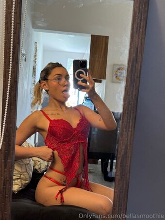 monikasmoothie Photo Fuites Nudes OnlyFans 3