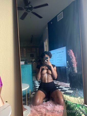 morganfreeweights Photo Fuites Nudes OnlyFans 61