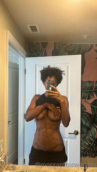 morganfreeweights Photo Fuites Nudes OnlyFans 66