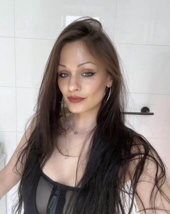 mornings0da Photo Fuites Nudes OnlyFans 1