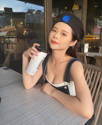 Mov19960908 Photo Fuites Nudes OnlyFans 49