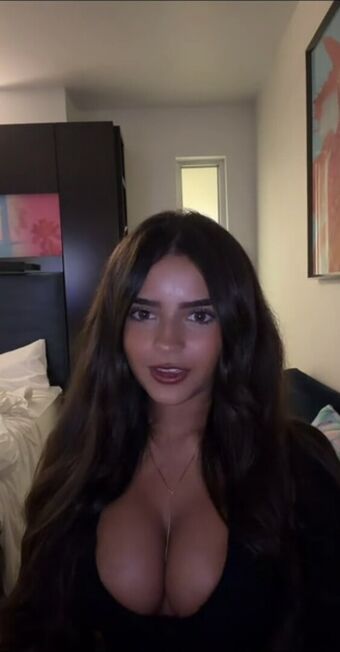 ms.chulaaa Photo Fuites Nudes OnlyFans 21