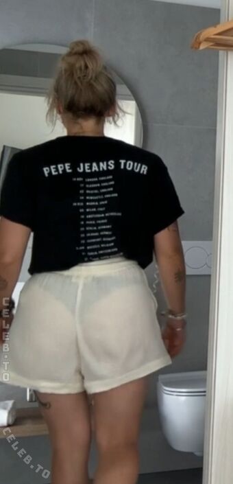 Naguura Photo Fuites Nudes OnlyFans 17