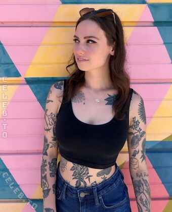 Natalie Cuomo Photo Fuites Nudes OnlyFans 57