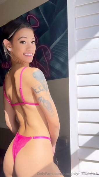 Naughtynikitablack