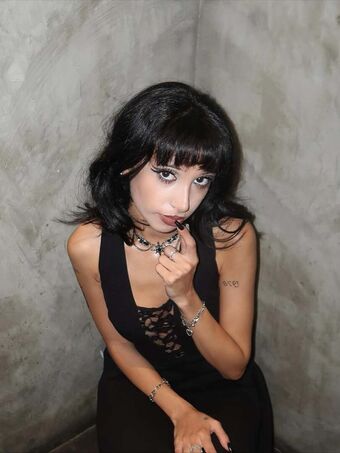 nayyoushaa-diiorcuts-g59nai