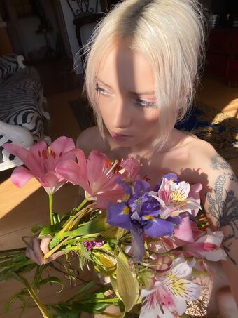 neoliberalhell Photo Fuites Nudes OnlyFans 7